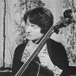 Portrait of Marie Roemaet-Rosanoff
