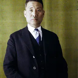 Portrait of Zhang Boling