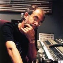 Portrait of Rob Fraboni