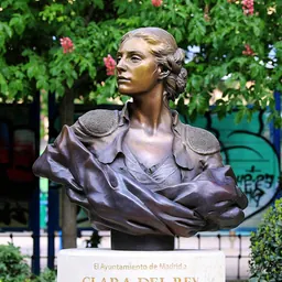 Portrait of Clara del Rey