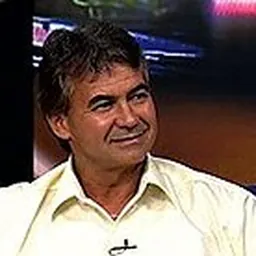 Portrait of Carlos Roberto