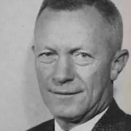 Portrait of Tom Blackburn