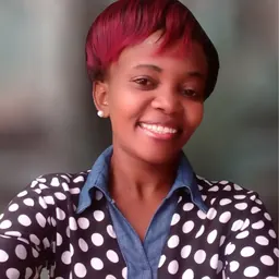 Portrait of Caroline Mwatha