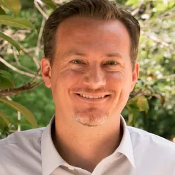 Portrait of Michael Cloud