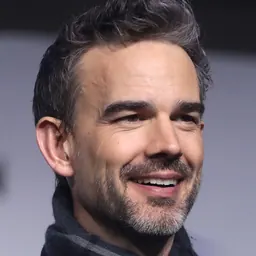Portrait of Christopher Gorham
