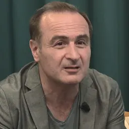 Portrait of Laurent Seksik