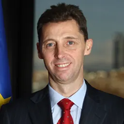 Portrait of Arturo Azcorra