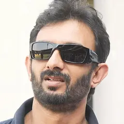 Portrait of Vikram Rathour