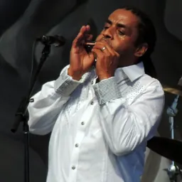 Portrait of Kenny Neal