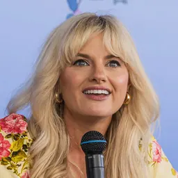 Portrait of Tia Ballard