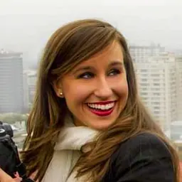 Portrait of Lauren Jelencovich