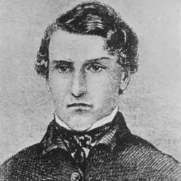 Portrait of Duncan Home