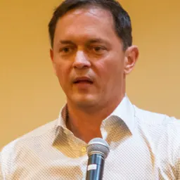 Portrait of Mark Greaney