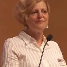 Portrait of Carey Perloff