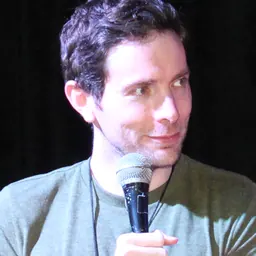 Portrait of Kaare Andrews