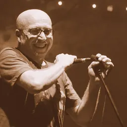 Portrait of Rami Fortis