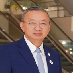 Portrait of Permpoon Chidchob