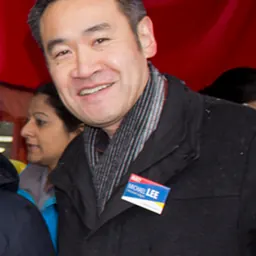 Portrait of Michael Lee