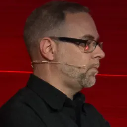 Portrait of Håkan Lidbo