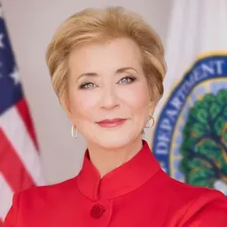 Portrait of Linda McMahon