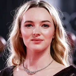 Portrait of Alanah Bloor