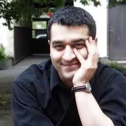 Portrait of Reza Parsa