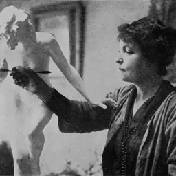 Portrait of Clio Hinton Bracken