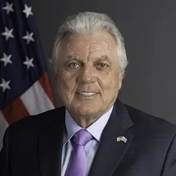 Portrait of Lou Rinaldi