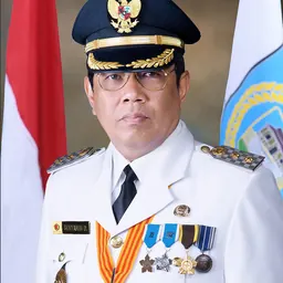 Portrait of Benyamin Davnie