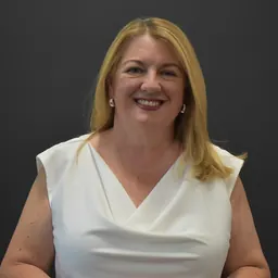 Portrait of Natalie Hutchins