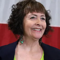 Portrait of Shelley Hughes