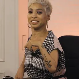 Portrait of Jillian Mercado