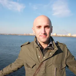 Portrait of Graham Phillips
