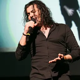 Portrait of Araz Dare