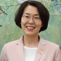 Portrait of Lim Hyesook