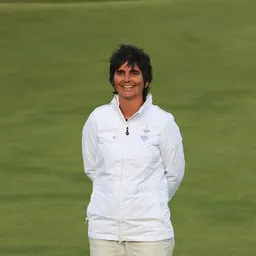 Portrait of Joanne Morley
