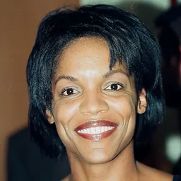 Portrait of Nnenna Freelon