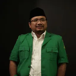 Portrait of Yaqut Cholil Qoumas