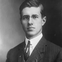 Portrait of Roger Sherman Hoar