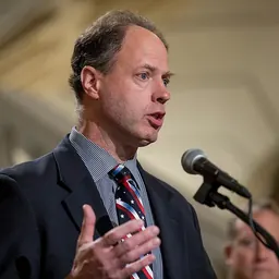 Portrait of Mark Longietti