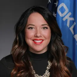 Portrait of Tess Teague
