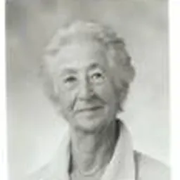 Portrait of Simone Mayer
