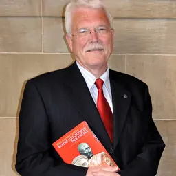 Portrait of Hans-Joachim Gehrke