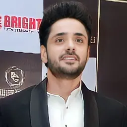 Portrait of Adnan Khan