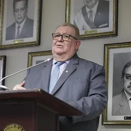 Portrait of Carlos Cáceres Chávez