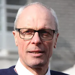 Portrait of Frank Hoste