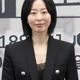 Portrait of Kang Mal-Geum