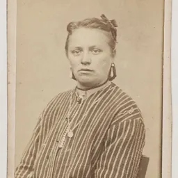 Portrait of Léontine Suétens