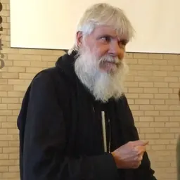 Portrait of Peter Halldorf