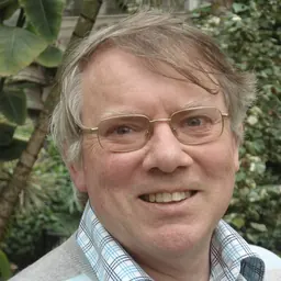 Portrait of Simon Mitton